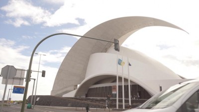 Die Oper von Santa Cruz stammt vom berühmten Architekten Calatrava.