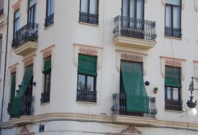 Persianas (2).JPG (131.16 KiB) 13483 mal betrachtet Persianas in Valencia