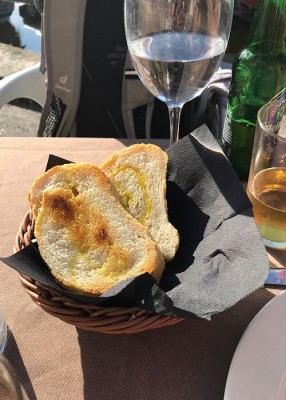 IMG_5885.JPG (146.06 KiB) 8086 mal betrachtet ... lecker getoastetes frisches Weißbrot ...