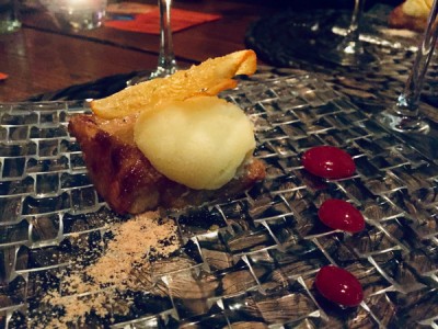 IMG_9533.JPG (152.47 KiB) 3860 mal betrachtet 5. Gang: Brioche von Horchate mit Orangen-Sorbet