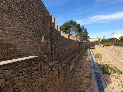 111165CF-3698-4554-AAD8-BB4ED20DB78F.jpeg (188.06 KiB) 4693 mal betrachtet Hier endet unsere Tour durch San Mateo, <br />dem einst so bedeutenden Ort an der römischen Via Augusta