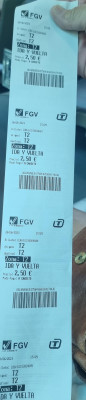 8 Tickets gibt es im Zug - 4 Erwachsene und a Kind unter 10 (gratis) Hin- und Rückfahrt.JPG (244.1 KiB) 7638 mal betrachtet Preis für 4 Erwachsene und ein Kind unter 10 (gratis):<br />10 Euro ida y vuelta (Hin- und Rückfahrt)
