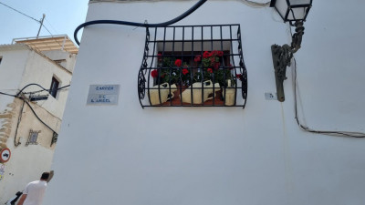 26 Fensterschmuck 20230628_164553.JPG (102.27 KiB) 7638 mal betrachtet Fensterschmuck