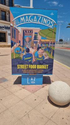 30 Street Food Market.JPG (121.83 KiB) 4003 mal betrachtet Schon wieder ein Hinweis, der Appetit macht!<br />Öffnungszeiten von Montag bis Samstag von 08:00 Uhr morgens bis 15:00 Uhr.