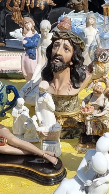 K800_Österlich Dornenkrone.JPG (122.74 KiB) 3989 mal betrachtet Merkt ihr's? Jetzt wird es österlich - <br />da darf die Dornenkrone nicht fehlen