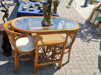 K800_Vintage ist wieder groß im Kommen.JPG (104.72 KiB) 3989 mal betrachtet Zum Schluss noch ein paar Möbel -