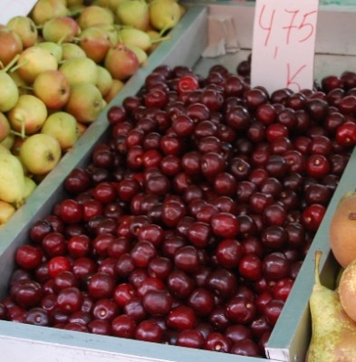 Kirschen 4,75.JPG (161.6 KiB) 5321 mal betrachtet 4,75 €/kg
