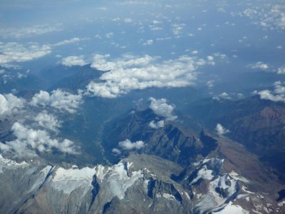 über den Alpen