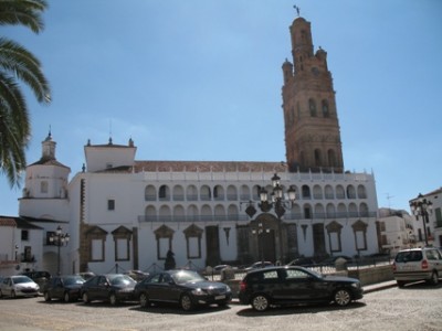 Plaza Mayor Gemeindekirche Ntra. Sra. de la Granada (15. Jh.), der Patio del Tribunal de la Inquisición.JPG (64.77 KiB) 5365 mal betrachtet Plaza Mayor mit der Gemeindekirche Ntra. Sra. de la Granada (15. Jahrh.)