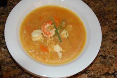 Fertige Seeteufel-Suppe