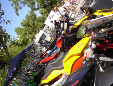 Motorräder wohin man nur sieht