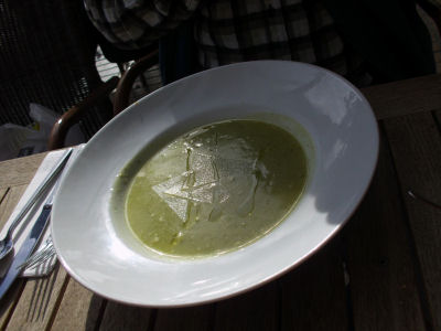 die zweite Variante war eine Gemüsesuppe - auch sehr lecker