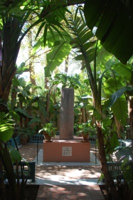 DSC_0083 Majorelle Mémorial Yves Saint Laurent.JPG (139.59 KiB) 3301 mal betrachtet Mémorial Yves Saint Laurent