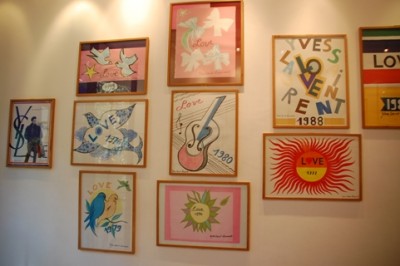 DSC_0116 Majorelle Love.JPG (127.72 KiB) 2752 mal betrachtet Jedes Jahr malte Yves Saint Laurent ein Bild mit dem Thema "Love"